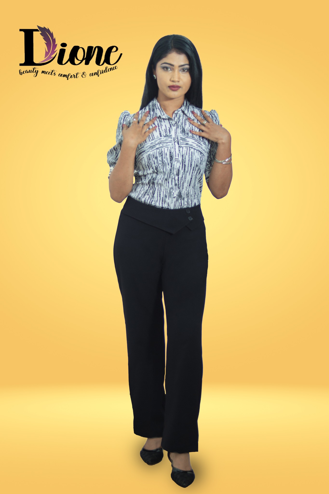 𝐑𝐞𝐠𝐚𝐥 𝐖𝐫𝐚𝐩 𝐁𝐥𝐨𝐮𝐬𝐞